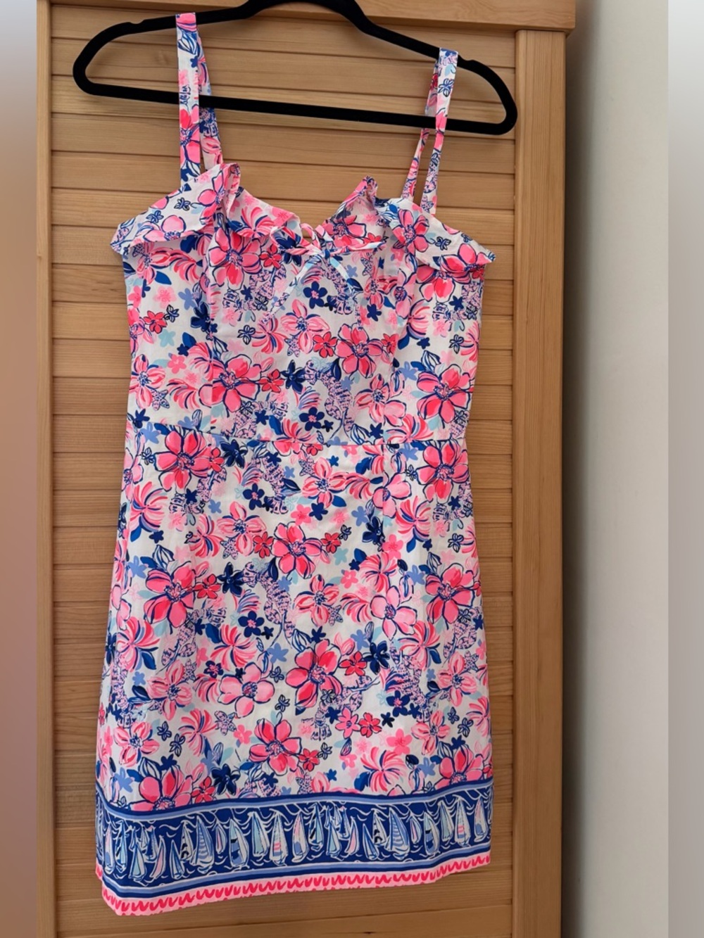 Lilly Pulitzer Pink Tag with Blue & Pink Floral Accents